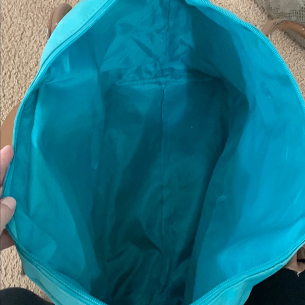 Tote - Picture 3 of 3